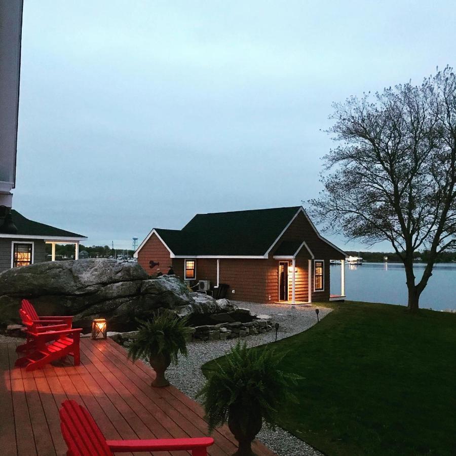 Harbor View Landing Hotel Mystic Exterior photo